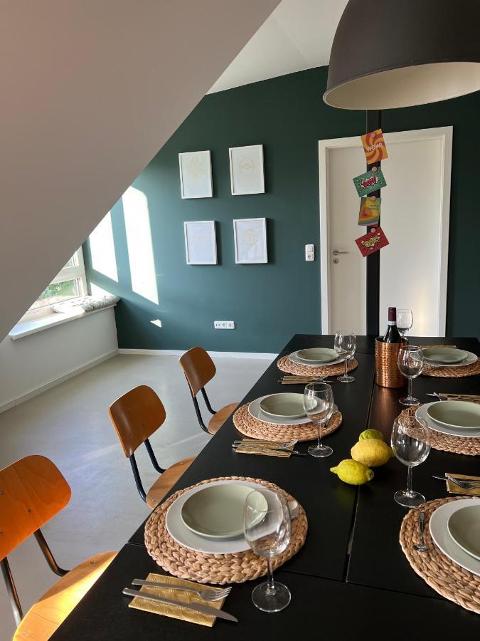 Ruhige Mit 2 Schlafzimmern Auf 80qm Apartment