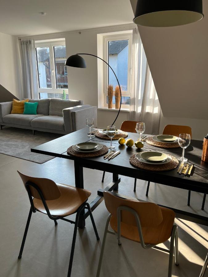 Ruhige Mit 2 Schlafzimmern Auf 80qm Apartment Kurnach